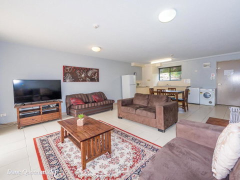 Bay Breeze 2 Bedroom Villa 24 - Rental Cars 3