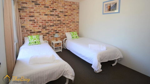 Bay Parklands No.67 - Rental Cars 3