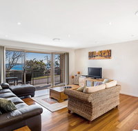 Bay View at 39 Thurlow - Walk to Dutchies Beach - Rental Cars