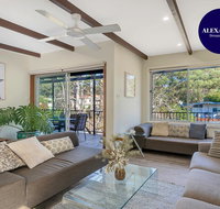 BEACH HOME ENCHANTED STAY CONNECT with NATURE - Rental Cars