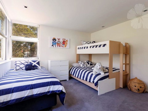 Beaches Holiday Resort - Apartment 2 - Rental Cars 2