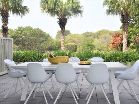 Beaches Holiday Resort - Apartment 2 - Rental Cars 3