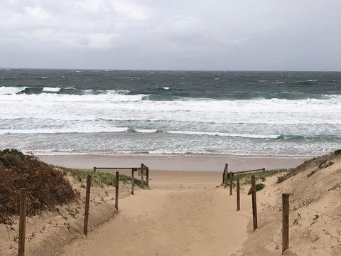 Beachfront Living Cronulla - Rental Cars 0