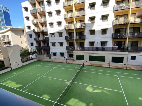 RIVERSIDE CITY VIEW PARKING NETFLIX WIFI WINE FREE - Rental Cars 3