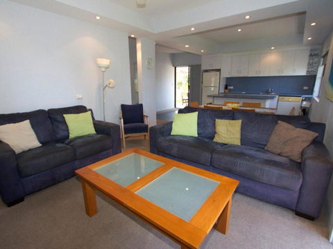 Sandcastle 7 With WiFi - Rental Cars 1