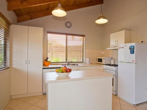 Sandhurst Escape 2 17 - Rental Cars 1