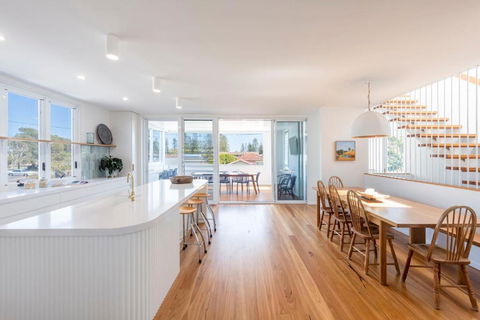 Sandhurst - Oceanstays - Rental Cars 0