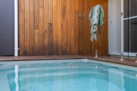 Sandhurst - Oceanstays - Rental Cars 2
