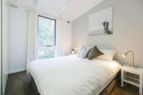 Sandpiper On Smiths Lake - Rental Cars 3