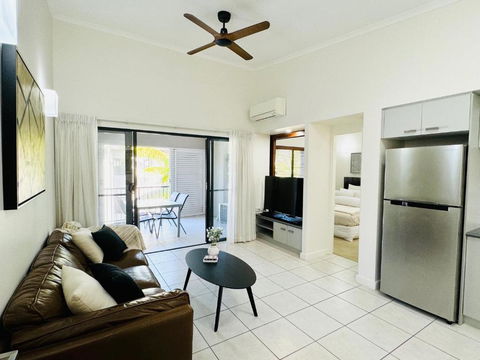 Serenity At Blue Lagoon Resort Trinity Beach - Rental Cars 3
