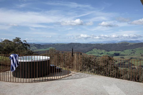 The Bella Vista By Mt Bellevue - Rental Cars 3