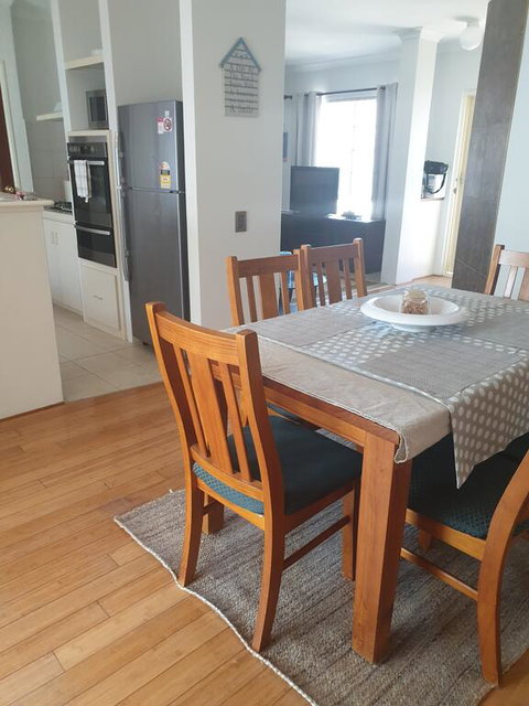 Beachside Retreat 2 - Rental Cars 2