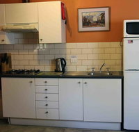 Beedelup House Cottages - Rental Cars