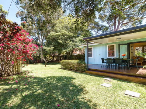 Bella Luca - Pet Friendly Home - Rental Cars 0