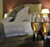Black Spur Inn - Rental Cars