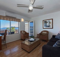 Blue Vista Unit 8/13 Victoria Parade - Rental Cars