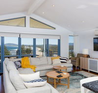 Blue Waters at Gerroa - Rental Cars