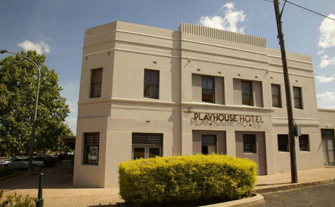 The Playhouse Hotel - Rental Cars 2