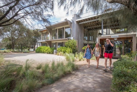 YHA Apollo Bay Eco - Rental Cars 3