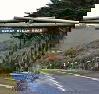 Small-Group Great Ocean Road and Twelve Apostles Full-Day Tour - Rental Cars