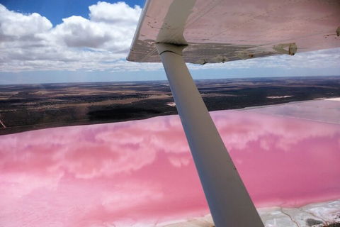 70-minute Pink Lake Scenic Flight - Rental Cars 0