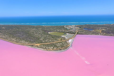 70-minute Pink Lake Scenic Flight - Rental Cars 2