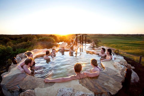 Peninsula Hot Springs Tour With Restaurant Lunch & Gondola Ride - Rental Cars 4