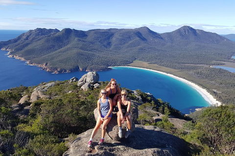 6-Day Tasmanian Explorer Adventure Tour From Hobart - Rental Cars 1