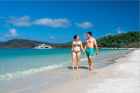 Whitehaven Beach Half-Day Cruises - Rental Cars 3