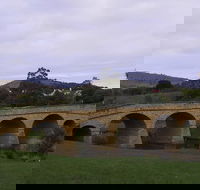 Richmond Historic Afternoon Tour from Hobart - Rental Cars