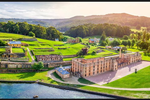 Port Arthur Express Shuttle - Rental Cars 3