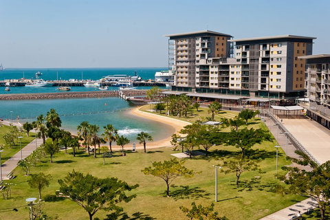 Darwin Hop-on Hop-off Bus Tour - Rental Cars 5