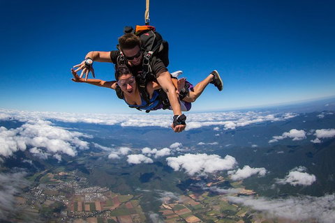 Reef And Rainforest Tandem Sky Dive In Cairns - Rental Cars 3