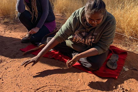 6 Day Red Centre Explorer With Accommodation - Rental Cars 1