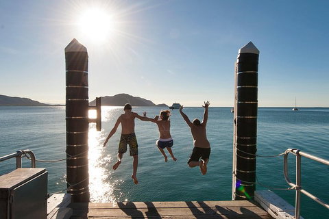 Fitzroy Island Catamaran Transfers From Cairns - Rental Cars 0