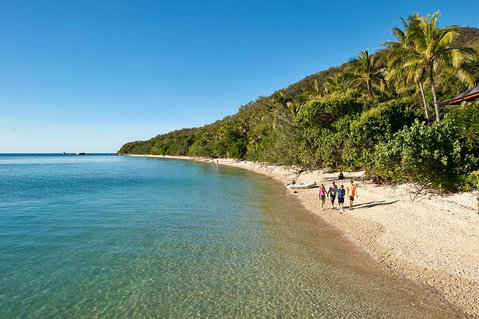 Fitzroy Island Catamaran Transfers From Cairns - Rental Cars 2