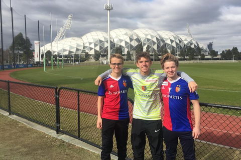 Melbourne Sports Walking Tour - Rental Cars 0