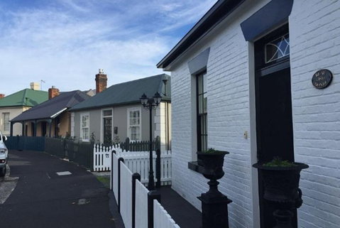 Walking Tour: Highlight Of Battery Point - Rental Cars 2