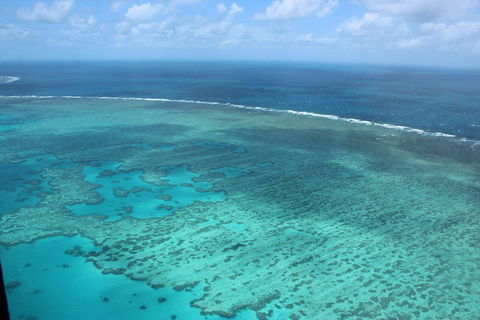 Reef And Island Scenic Flight From Airlie Beach - Rental Cars 1
