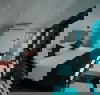 2 Day Great Barrier Reef Reefsuites Experience - Rental Cars