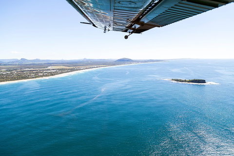 Deluxe Seaplane Tour Noosa To Glasshouse Adventure For 2 With Photobook - Rental Cars 5