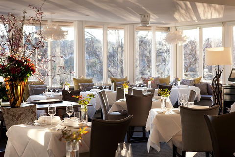 Overnight Daylesford And Macedon Ranges Gourmet Food Trail Tour From Melbourne - Rental Cars 0
